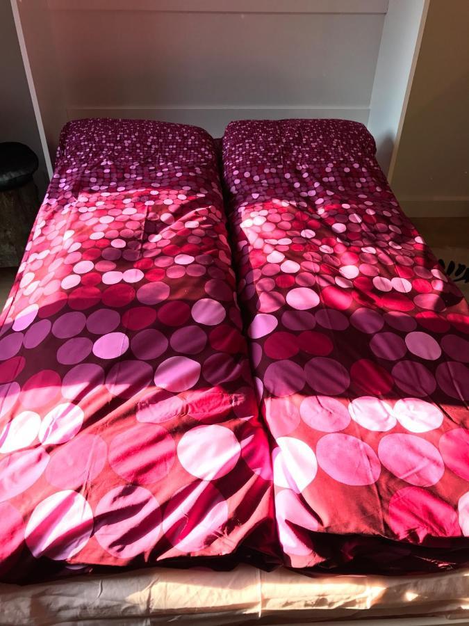 Boutique Hide & Seek, Bed & Beach Bed and Breakfast La Haya Exterior foto