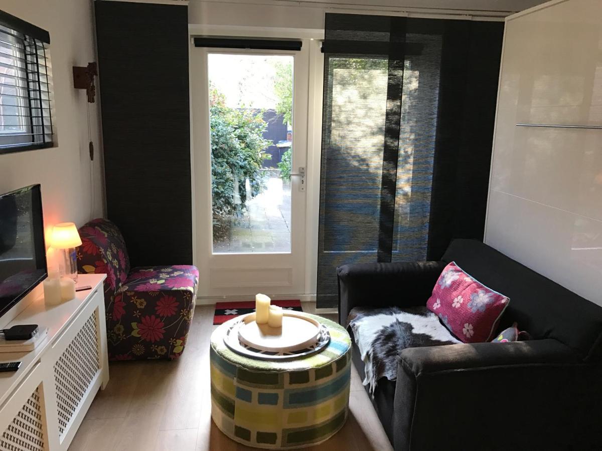 Boutique Hide & Seek, Bed & Beach Bed and Breakfast La Haya Exterior foto