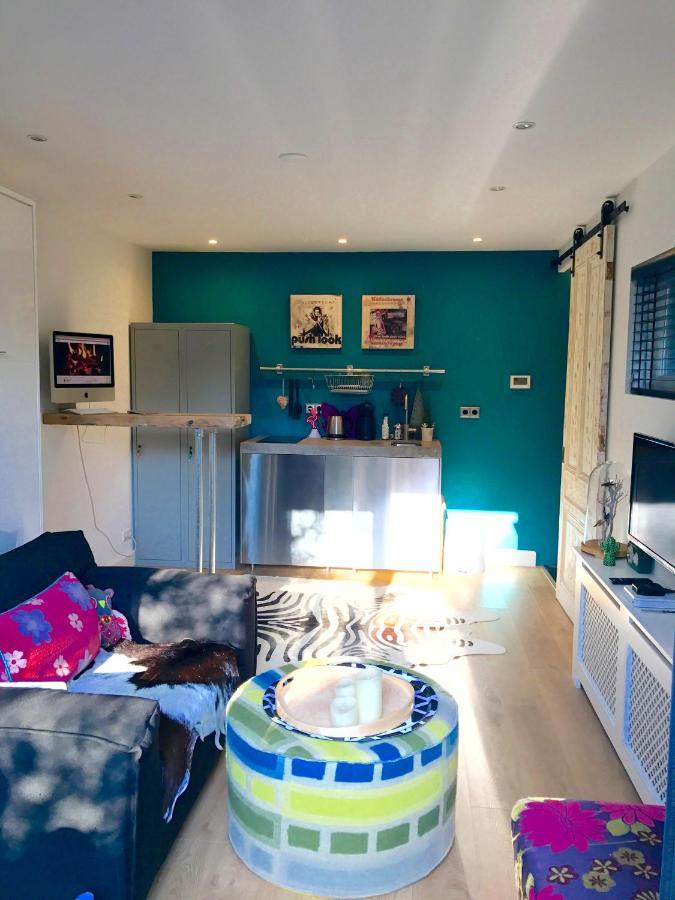 Boutique Hide & Seek, Bed & Beach Bed and Breakfast La Haya Exterior foto