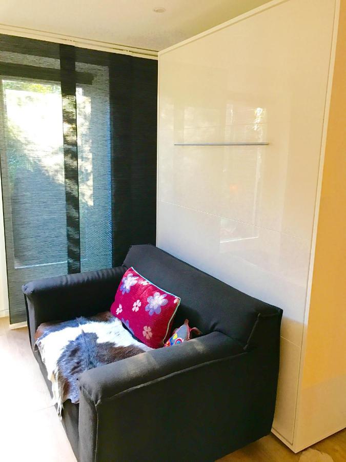 Boutique Hide & Seek, Bed & Beach Bed and Breakfast La Haya Exterior foto